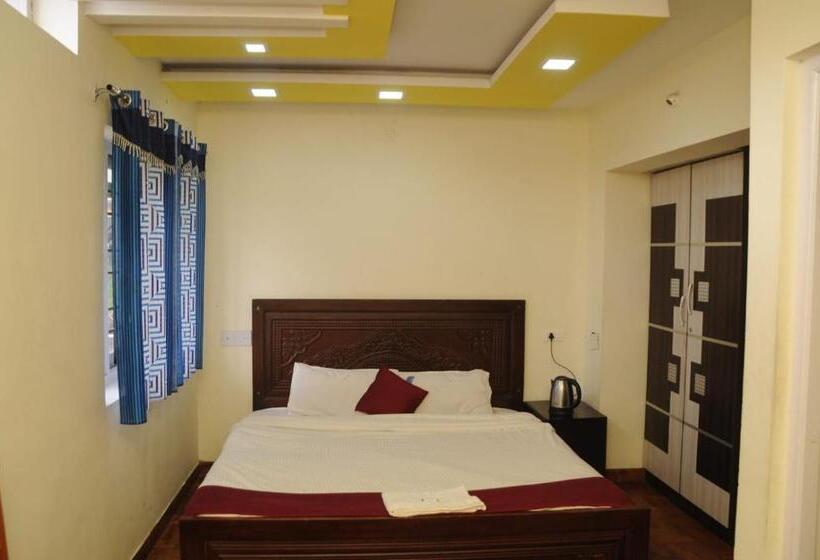 تختخواب و صبحانه Regional Residency Home Stay