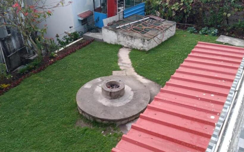 تختخواب و صبحانه Regional Residency Home Stay