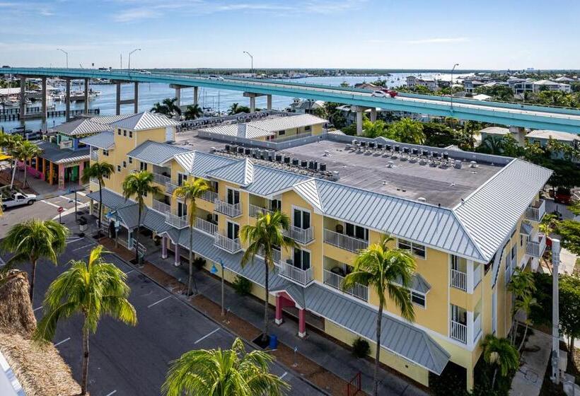 Harbour House At The Inn 212