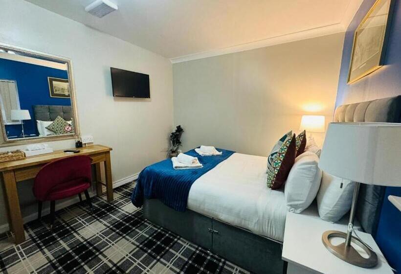 Отель 4 Sisters Inn