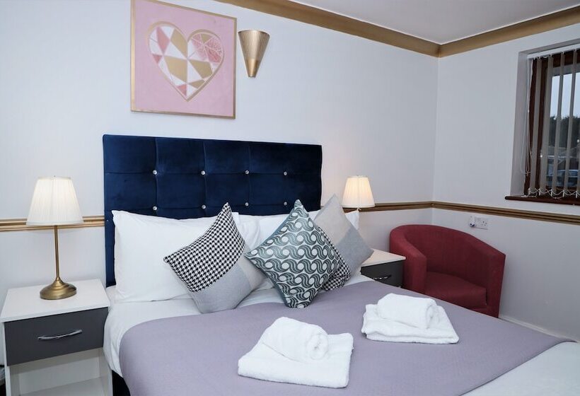 Отель 4 Sisters Inn