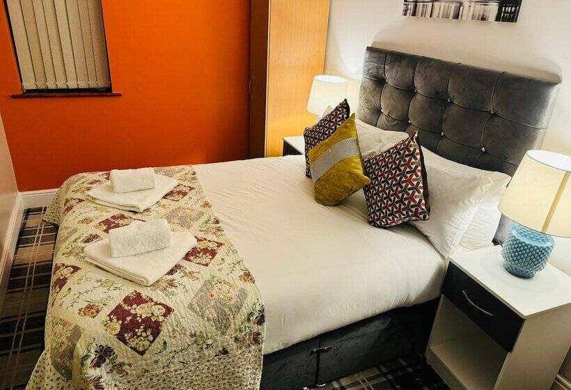 Отель 4 Sisters Inn