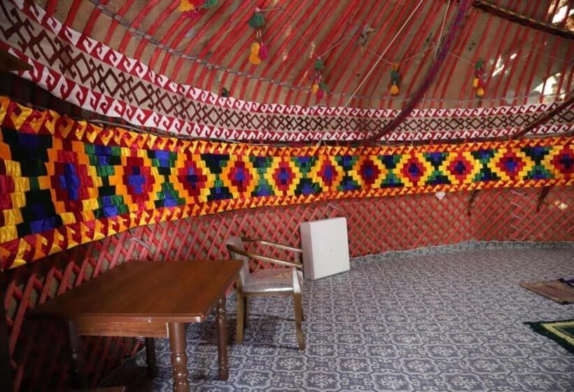 فندق Aral Plaza Resort