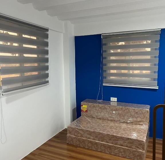 בית מלון כפרי Arzel S Tiny House