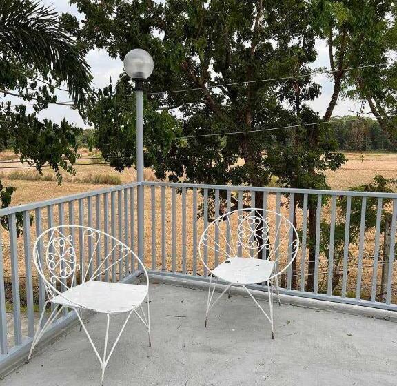 בית מלון כפרי Arzel S Tiny House