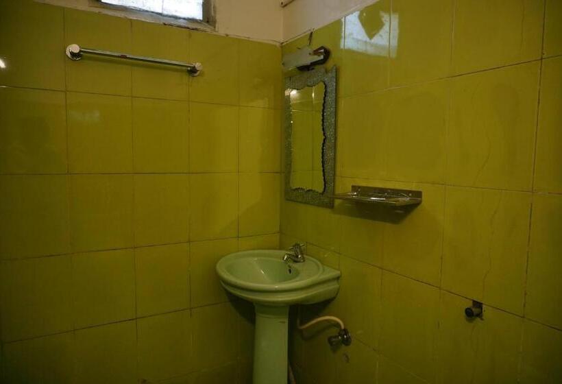 בית מלון כפרי Classiyo Green Mount Resort