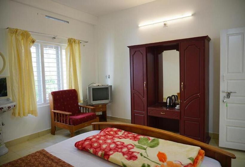 فندق Classiyo Green Mount Resort