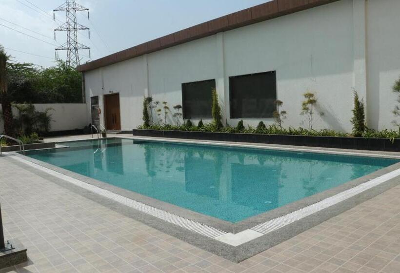 فندق Crown Park Luxury