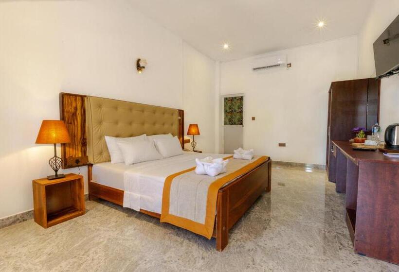 Hotel Elysia Sigiriya