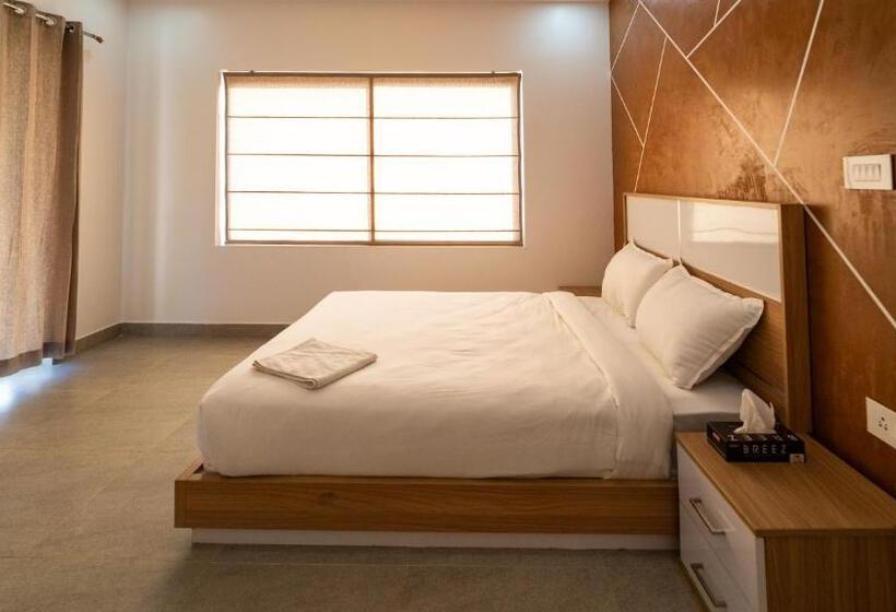 فندق Jungle Drive Resort Vayalada