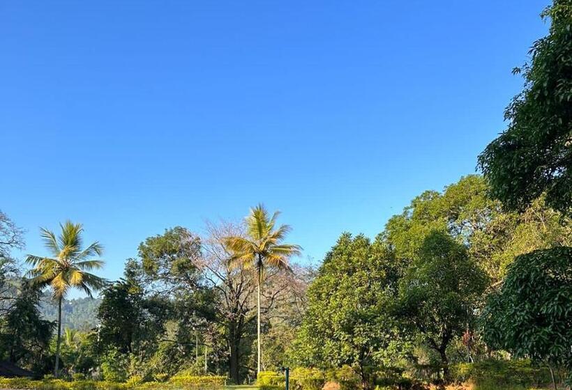 호텔 Kothmale Holiday Resort