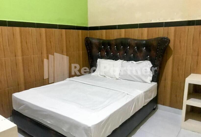 فندق Lh101 Guest House Syariah Near Makam Sunan Bonang Redpartner