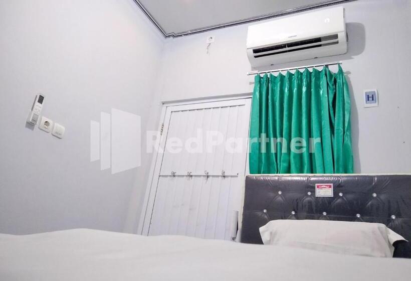 فندق Lh101 Guest House Syariah Near Makam Sunan Bonang Redpartner