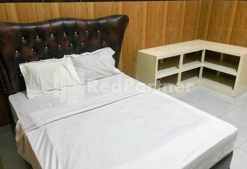 فندق Lh101 Guest House Syariah Near Makam Sunan Bonang Redpartner