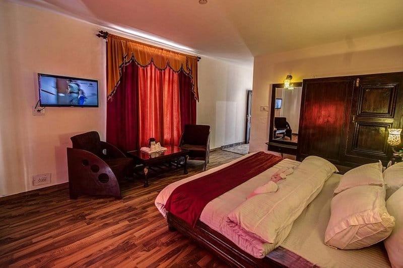 ホテル Crystal Manali