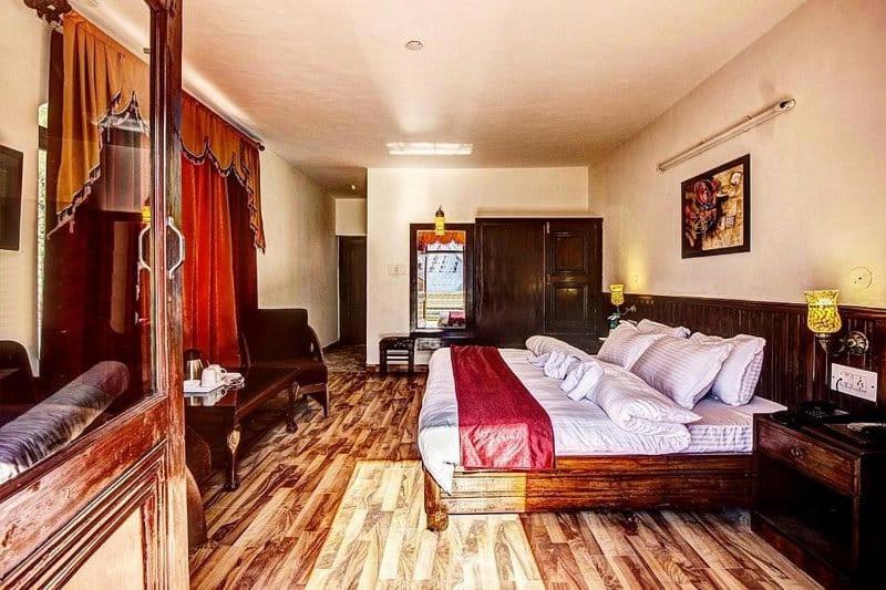 ホテル Crystal Manali