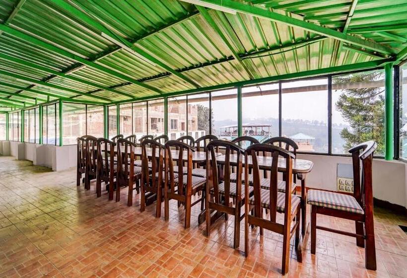 בית מלון כפרי Oyo Dev Holiday Homestay