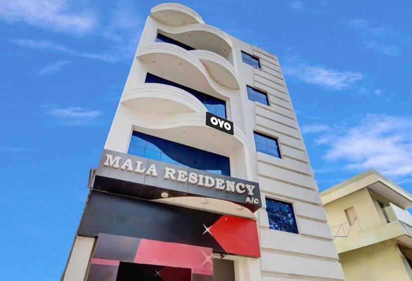 Отель O Mala Residency