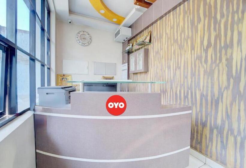 Отель O Mala Residency