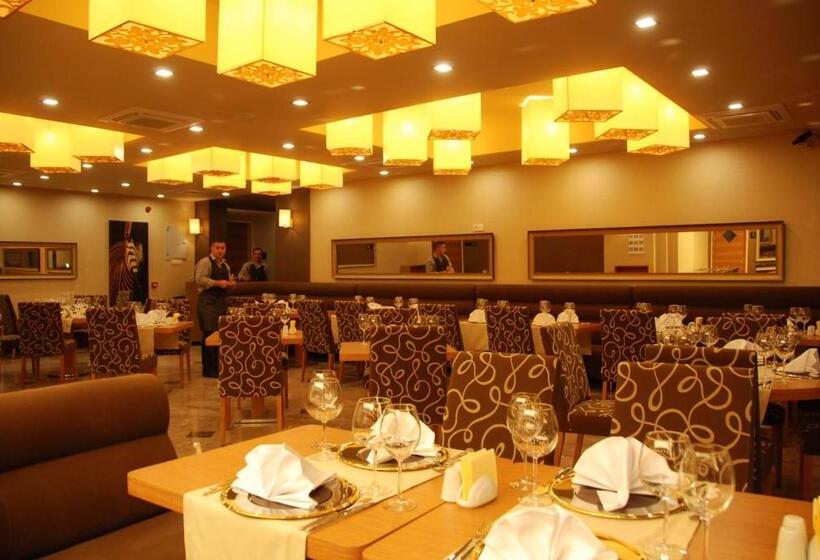 酒店 Pi̇etra Volley