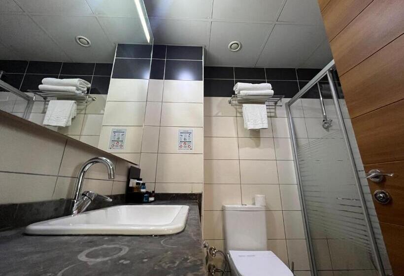 酒店 Pi̇etra Volley