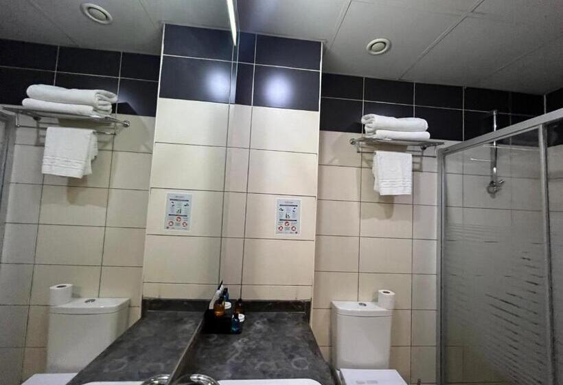 酒店 Pi̇etra Volley