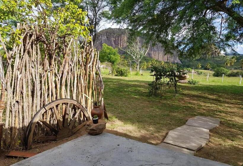 فندق Pousada Fulô Da Pedra