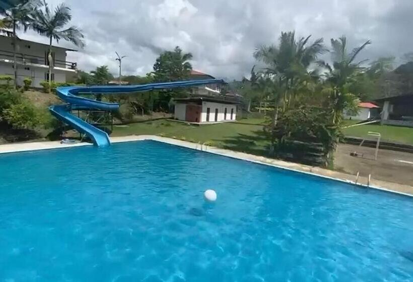 هتل Rancho Playa Del Sol