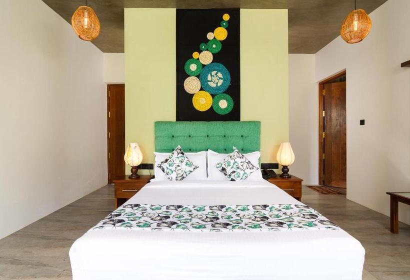 فندق Tara Waterfall