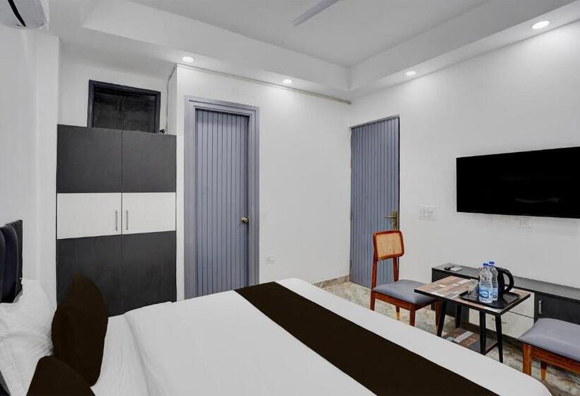 فندق Townhouse 1341 Premium Rooms