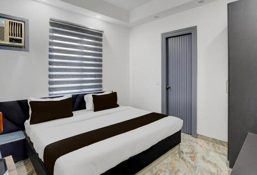 فندق Townhouse 1341 Premium Rooms