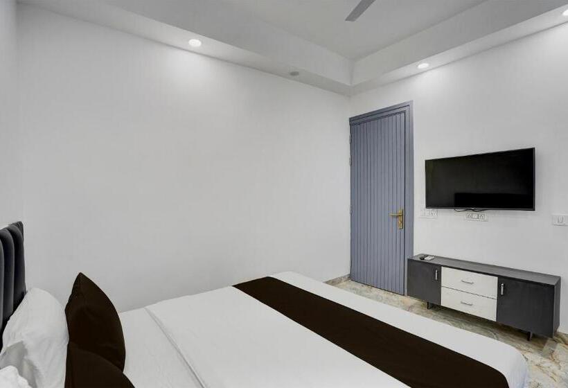 فندق Townhouse 1341 Premium Rooms