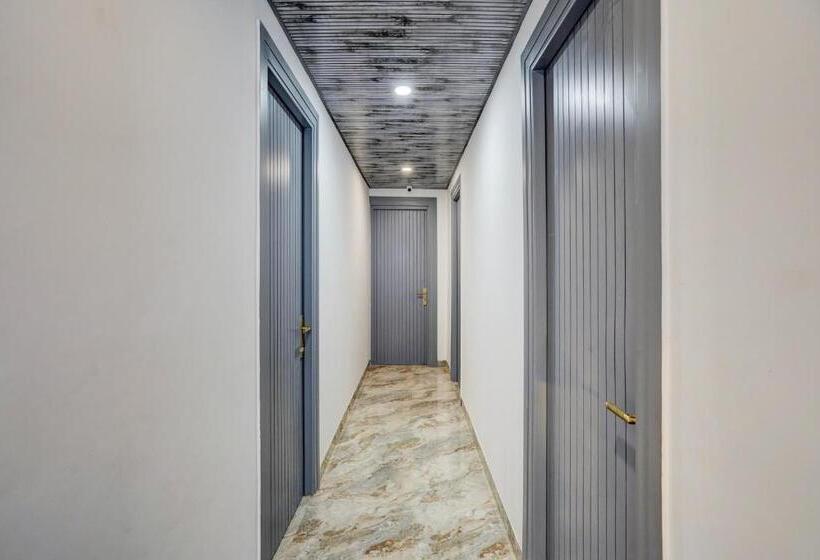 فندق Townhouse 1341 Premium Rooms