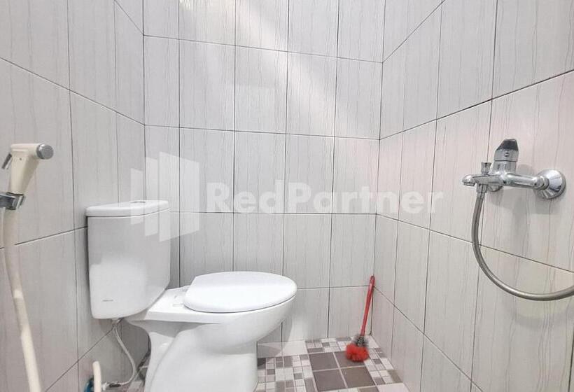 فندق Vins Homestay Kroya Mitra Reddoorz