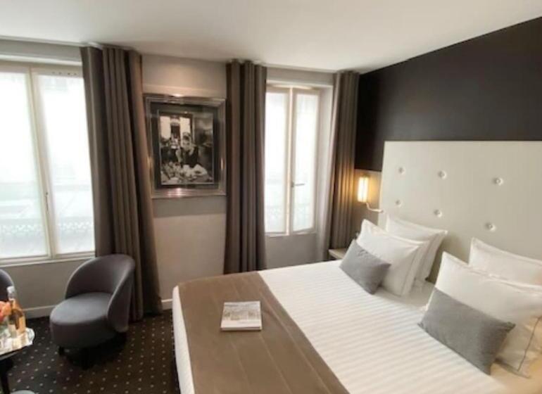 Lencia Hotel,downtown