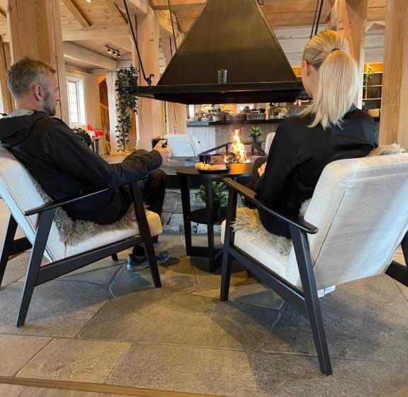 Oppdalsporten Motell