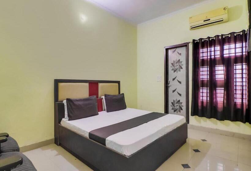 Oyo Hotel Sleep Inn