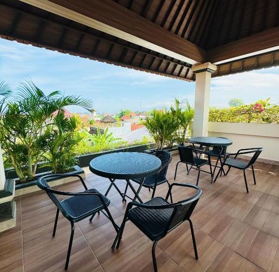 פנסיון Casa Verde Guesthouse