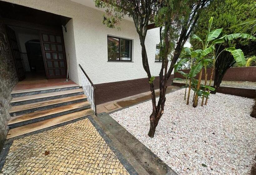 بنسيون 7min To Uni Sé Velha   Ac   Work Desk   300mbs Wifi