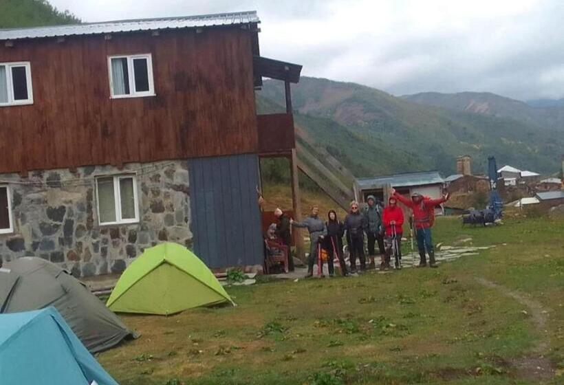 پانسیون Guesthouse Latphari