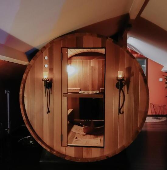 بنسيون L Eden Suite Privative Avec Jacuzzi Et Sauna