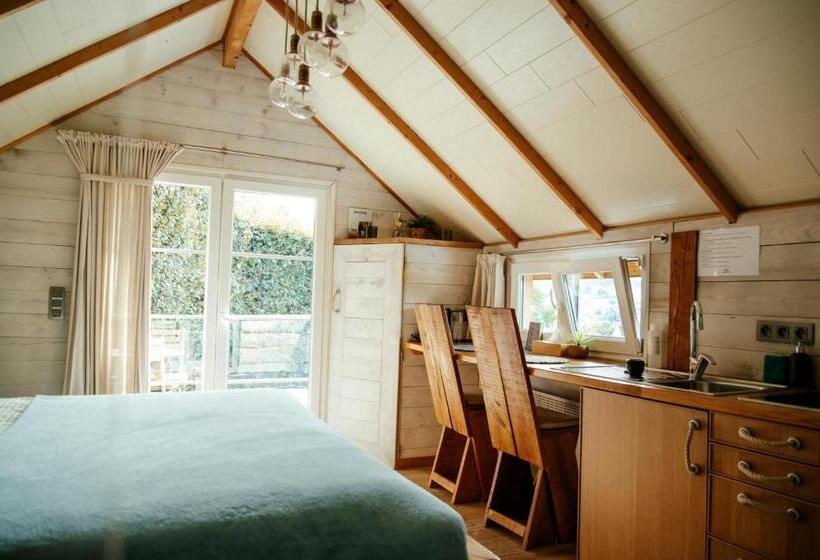 پانسیون L Escale Zen   Tiny House