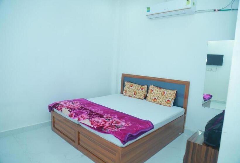 بنسيون Mukul Guest Inn