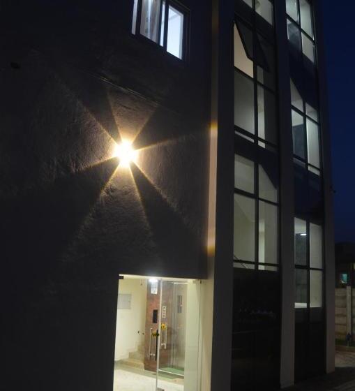 פנסיון Prs Creek Side Home Stay Villa