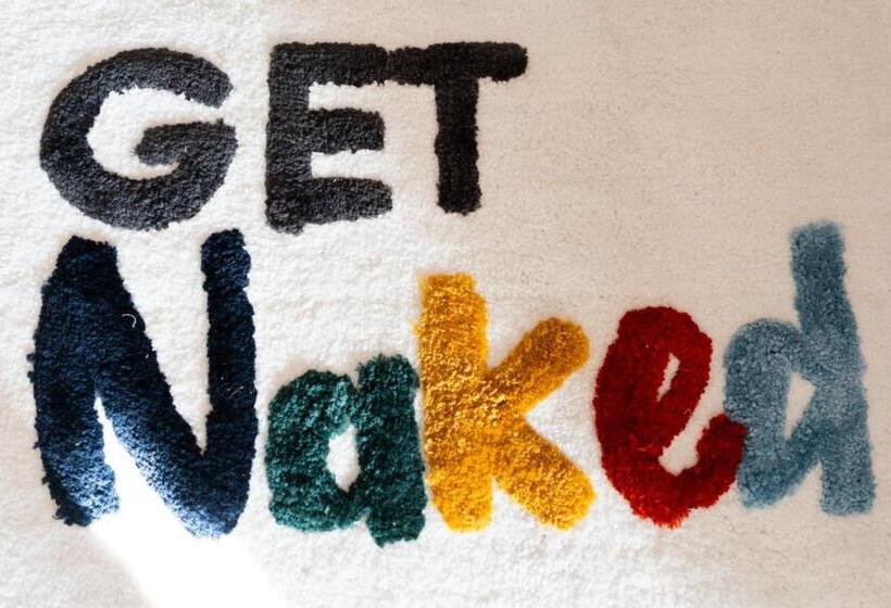 Пансион Studio Cabin In Belfast