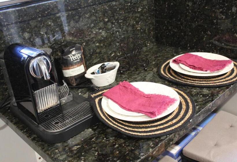 Z S Bed And Breakfast