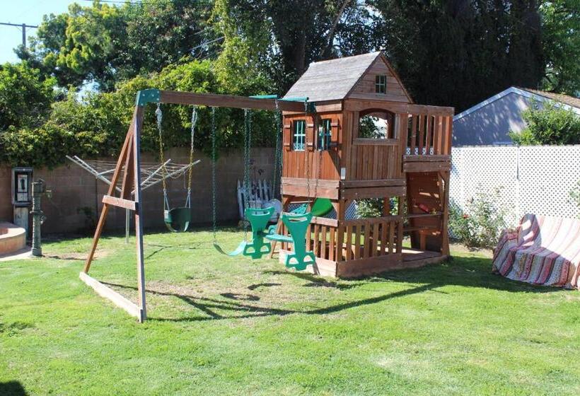 Z S Bed And Breakfast