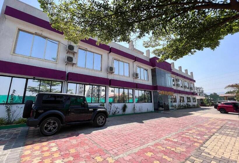 Zestin Hill Resort Lonavala