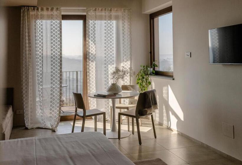 مبيت وإفطار Il Cortile Suites