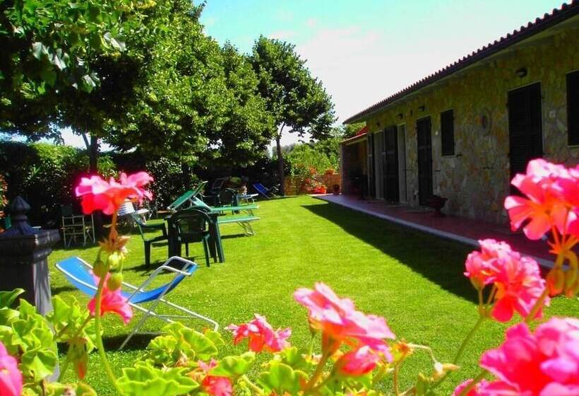 مبيت وإفطار Agriturismo Poggio Del Drago